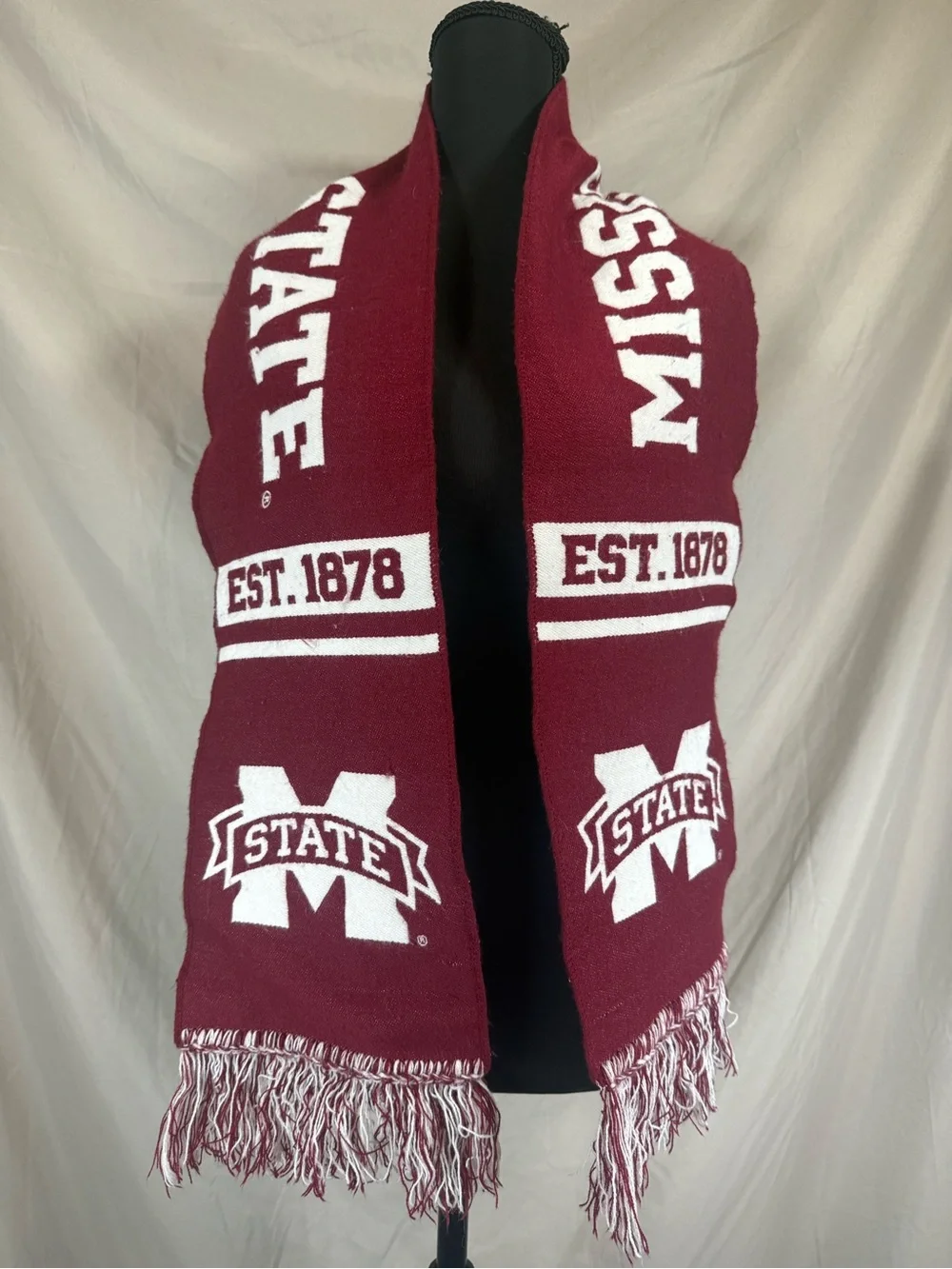 Tradition Scarves Mississippi State Bulldogs Woven Fringe Scarf -‎ Maroon